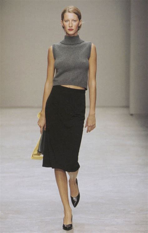 sfilata prada primavera estate 2001 courtsey prada|SS 2001 Womenswear .